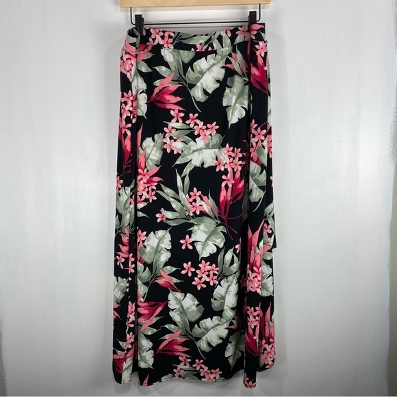 Chico's Paper Whites Tulip High Low Soft‎ Stretch Jersey Knit Maxi Skirt 2 (NWT) - Picture 5 of 5